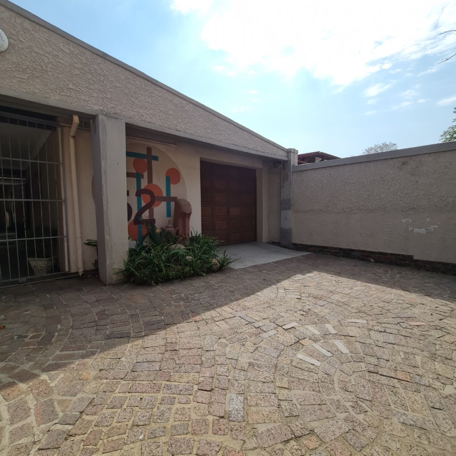 6 Bedroom Property for Sale in Sasolburg Free State